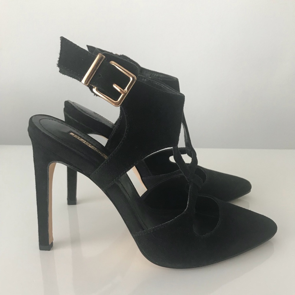 BCBG heels size 5